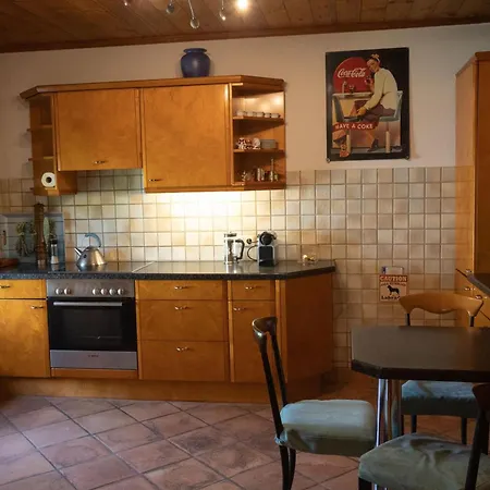 Haus Irina Bed & Breakfast